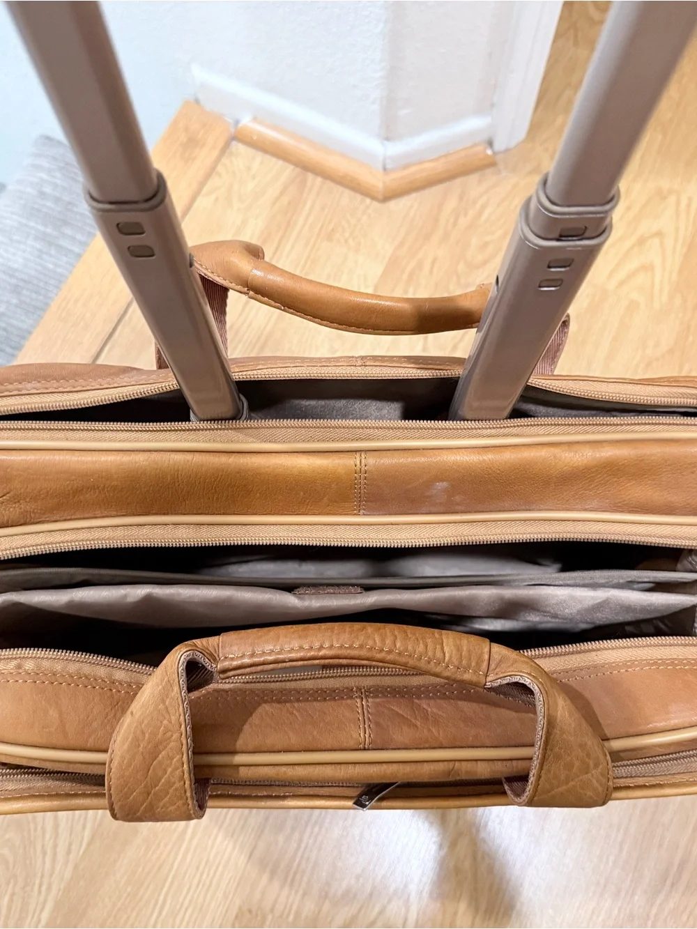 Tan Leather Briefcase Bag